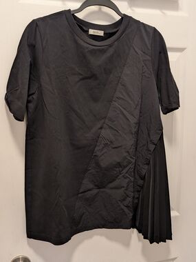 Earth Black Short-Sleeve Mixed-Fabric Tee